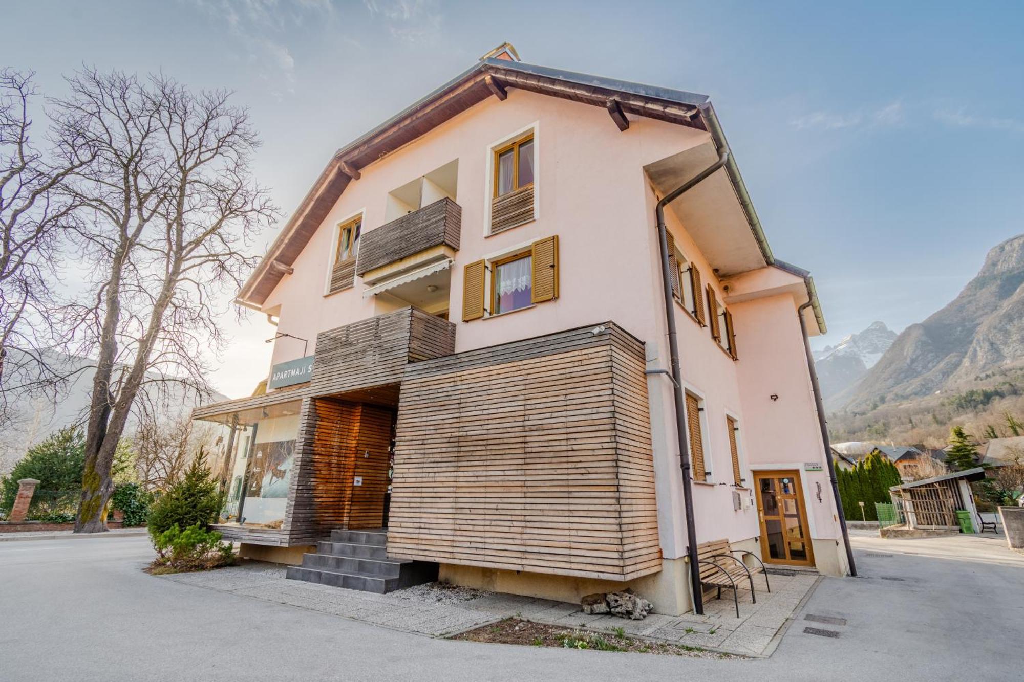 Apartments Skok With Rafting And Free Parking Bovec Exterior foto